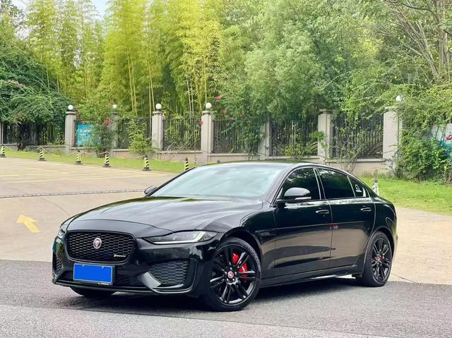 Jaguar XEL 2021 2.0T 250PS Obsidian Sport