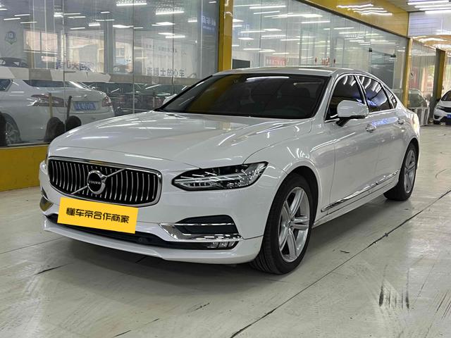 Volvo S90 2019 T5 Smart Edition
