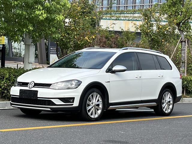 Golf (Import) 2019 1.8TSI Touring