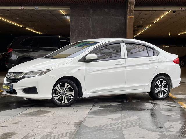 Frontier 2018 1.5L CVT Comfort Edition