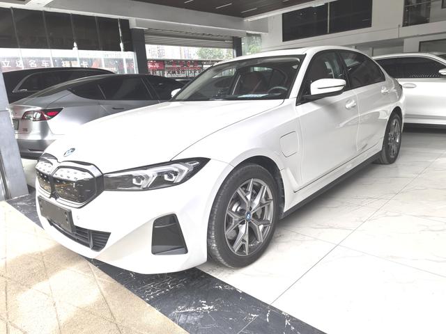 BMW i3 2023 eDrive 35 L