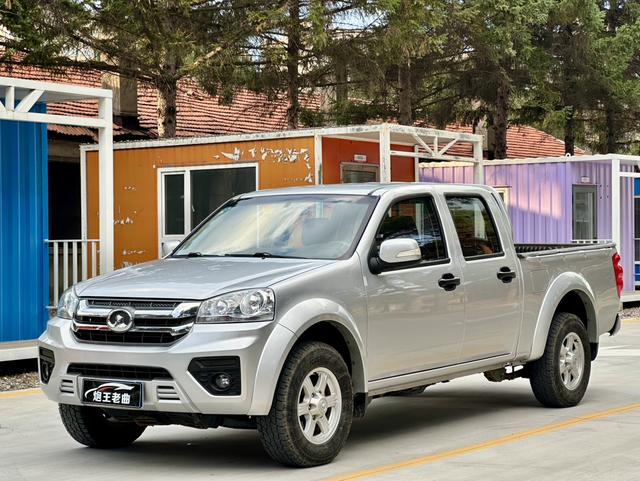 Fengjun 5 2021 2.0T diesel four-wheel drive ultra-economical large double-row national VI GW4D20M