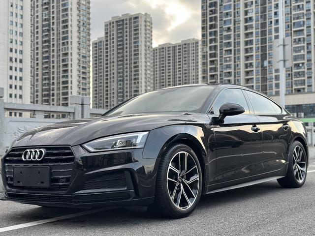 Audi A5 2019 Sportback 40 TFSI Style National V