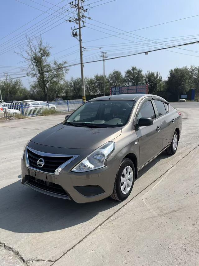 Sunshine 2015 1.5 XE CVT Comfort Edition