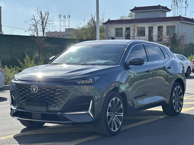Changan UNI-K Intelligent Electric iDD 2022 Blue Whale iDD 1.5T 130km Premium