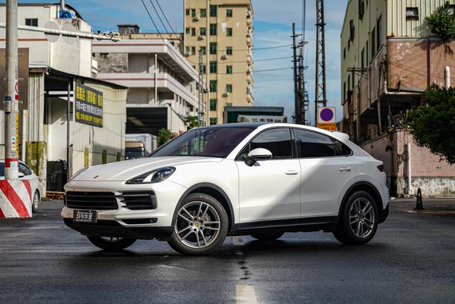 Cayenne Coupé 2019 Cayenne Coupé 3.0T