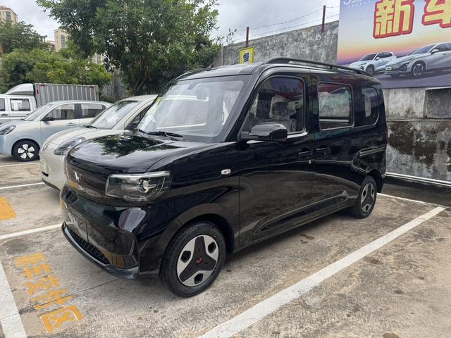 Wuling Zhiguang EV 2025 Aggressive Type