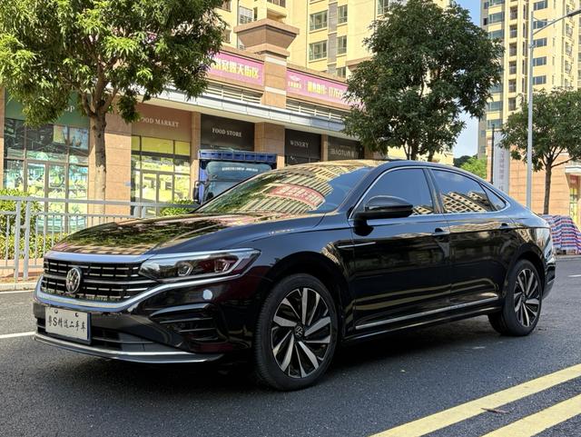 Passat 2022 330TSI Deluxe