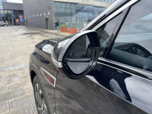 Фото машины 24