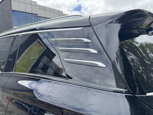 Фото машины 30