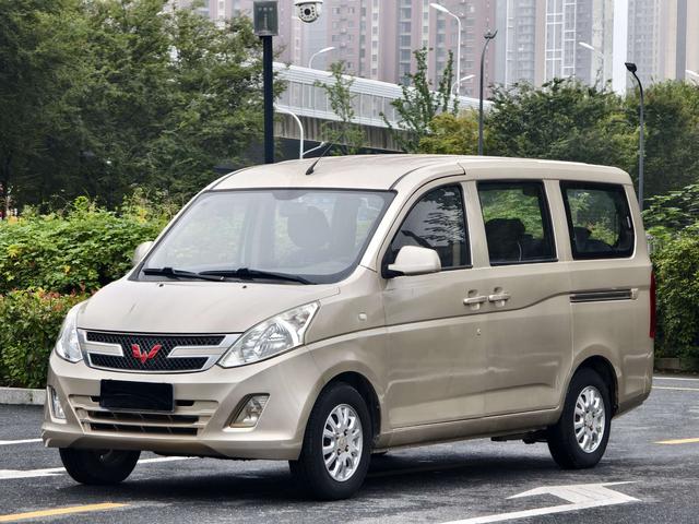 Wuling Rongguang V 2019 1.5L Standard National VI LAR