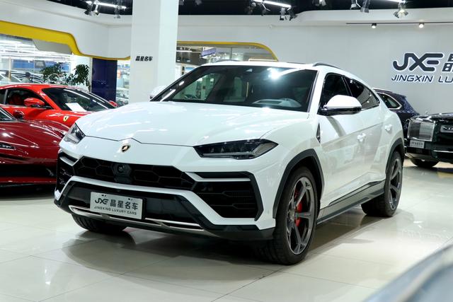 Urus 2018 4.0T V8