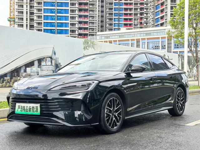 Seal DM 2023 DM-i 1.5T 121KM Premium Type