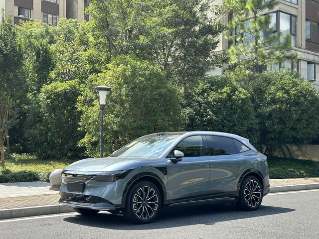 ZEEKR 7X 2025 75kWh rear drive smart Driving Version