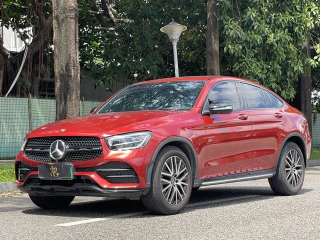 Mercedes-Benz GLC Coupe 2020 GLC 300 4MATIC Coupe SUV