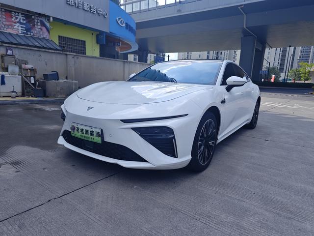 Nezha S 2023 pure electric 520 rear drive Lite version