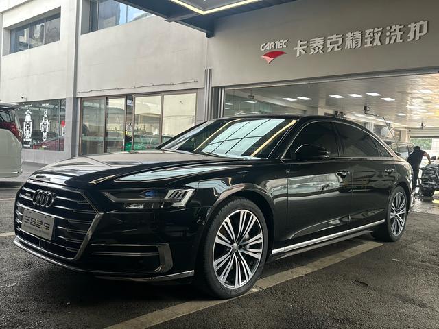 Audi A8 2018 A8L 55 TFSI quattro premium model