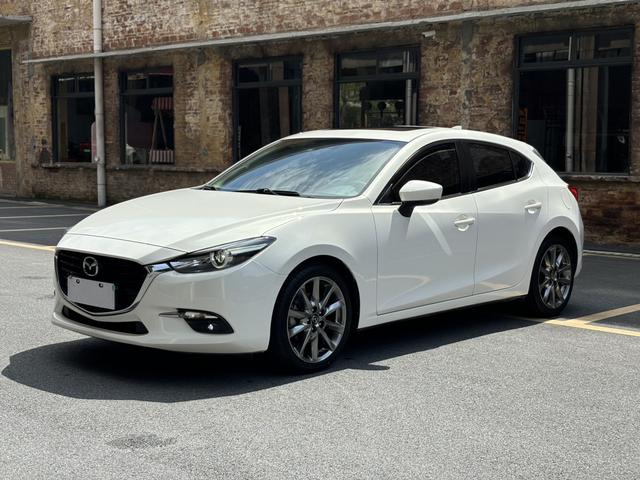 Mazda3 Enclave 2017 2-Class 2.0L Automatic Luxury State V