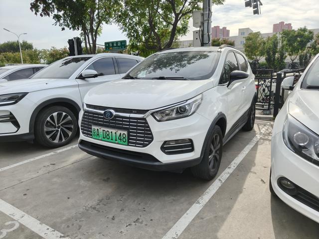 Yuan EV 2018 EV360 Smartlink Dazzling Cool Model