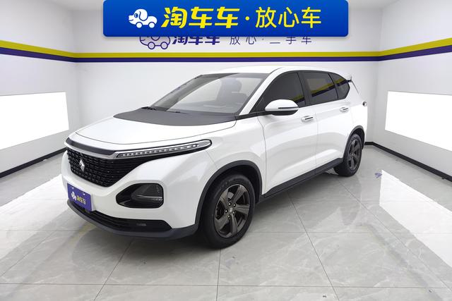 Baojun RM-5 2019 1.5T CVT 24-hour online elite 7-seater