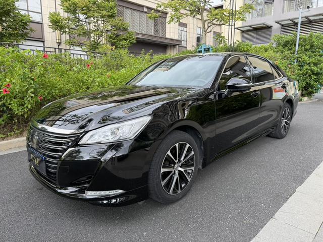 Crown 2018 2.0T Style Edition