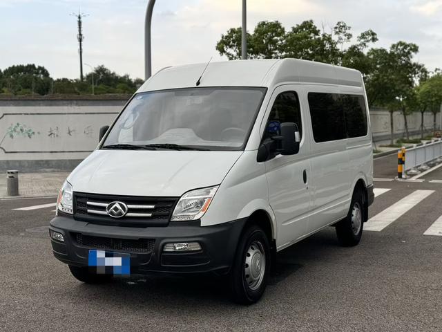 Xintu V80 2019 classic 2.5T 6-speed manual Aoyuntong short shaft mid-top 5/6 seats