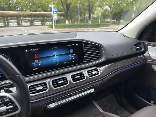 Фото машины 23