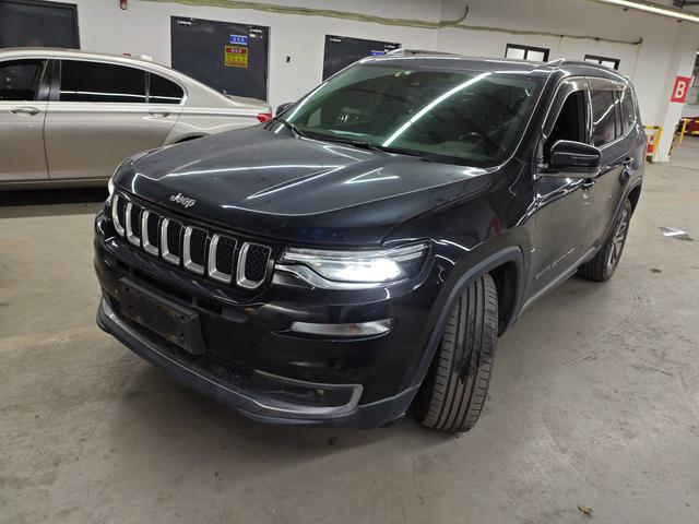 Grand Commander 2018 2.0T Four-wheel drive Yuexiang Edition Country VI