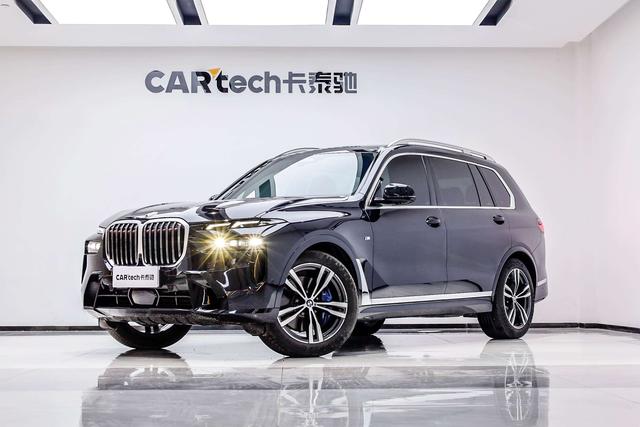 BMW X7 2023 xDrive40i Premium M Sport Package