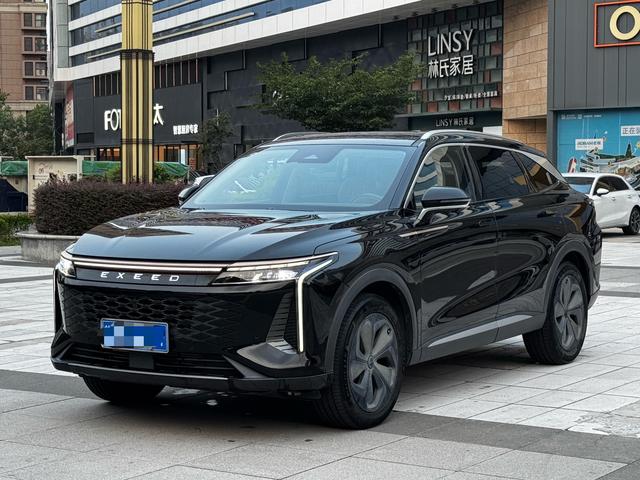 StarTour Yogurt 2023 400T 4WD Luxury Edition