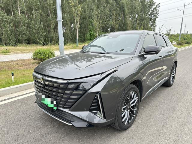 Changan UNI-Z PHEV 2024 Blue Whale Smart iDD 125KM Excellent Type