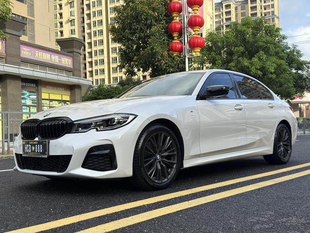 BMW 3 Series 2020 Modified 325Li M Sport Obsidian Night Package