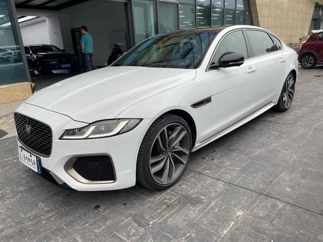 Jaguar XFL 2024 2.0T P300 four-wheel drive flagship sports gilt edition