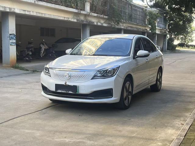 Dongfeng Fengshen E70 2021 Model 500 Super Exclusive Edition