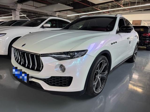 Levante 2020 3.0T Standard Edition