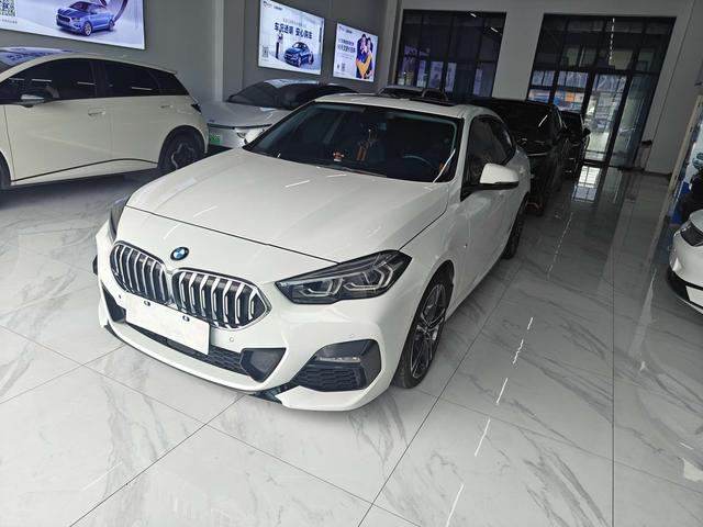 BMW 2 Series (imported) 2021 225i four-door coupe M sports suit