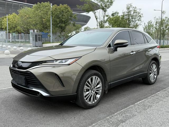 HARRIER 2022 2.0L CVT 2WD Premium Edition