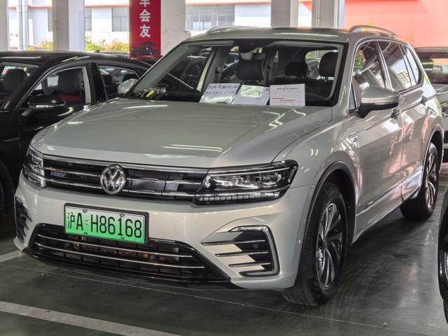 Touareg L PHEV 2020 430PHEV Plug-In Hybrid Signature Edition