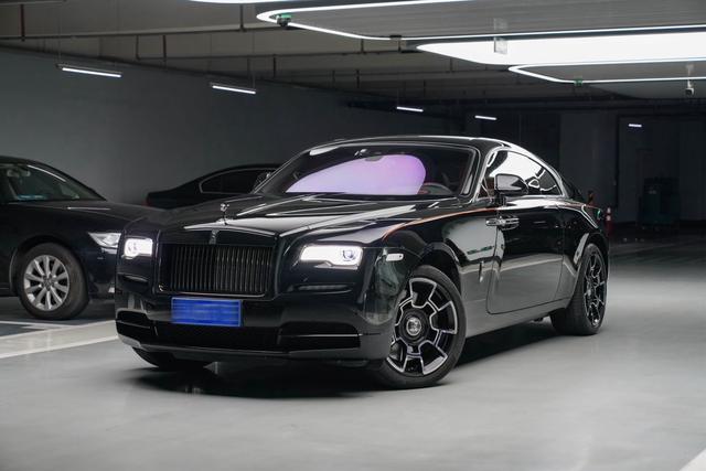 Phantom 2018 6.6T Black Badge