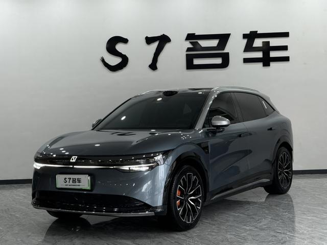 ZEEKR 7X 2025 100kWh long battery life four-wheel drive smart driving version