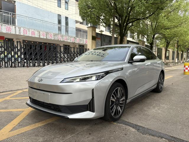 Changan Qiyuan A05 2024 145 Air