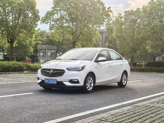 Excelle 2018 15N CVT Elite Type
