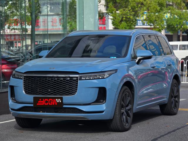 Ideal ONE 2021 Extended Range 6-Seater