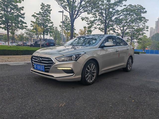 Mito 2017 1.8L Auto Premium DLX State V