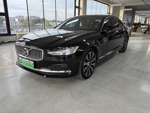 Volvo S90 PHEV 2021 T8 E-drive Hybrid Zhiya Deluxe Edition