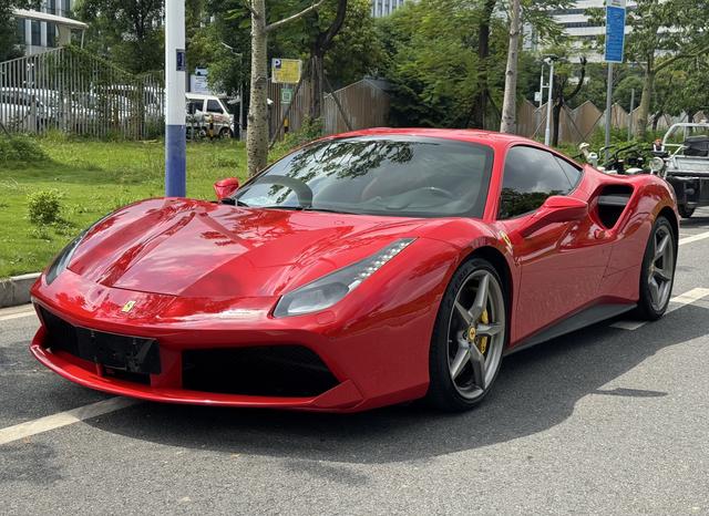 Ferrari 488 2015 GTB