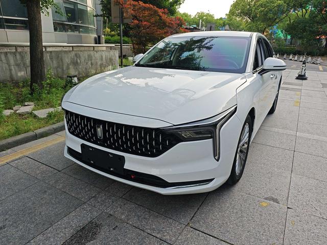 Pentium B70 2023 third-generation 1.5T automatic enjoyment type 70th Anniversary Edition