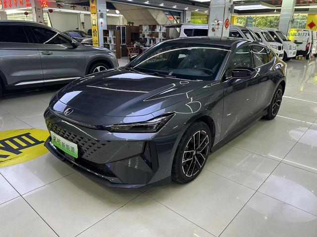 Changan UNI-V Smart iDD 2024 Blue Whale Smart iDD 136km Smart Cool Type