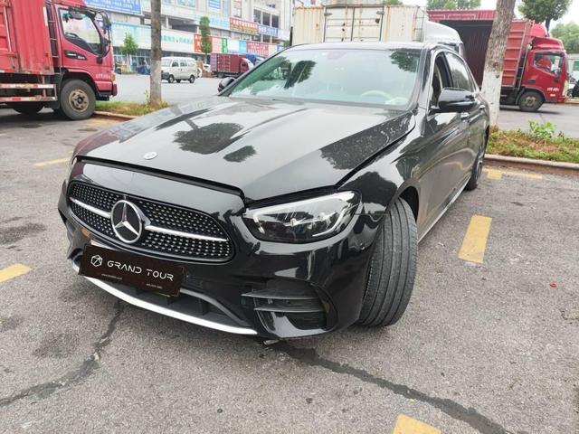 Mercedes-Benz E-Class PHEV 2022 Three-trim E 350 e L Sports Sedan