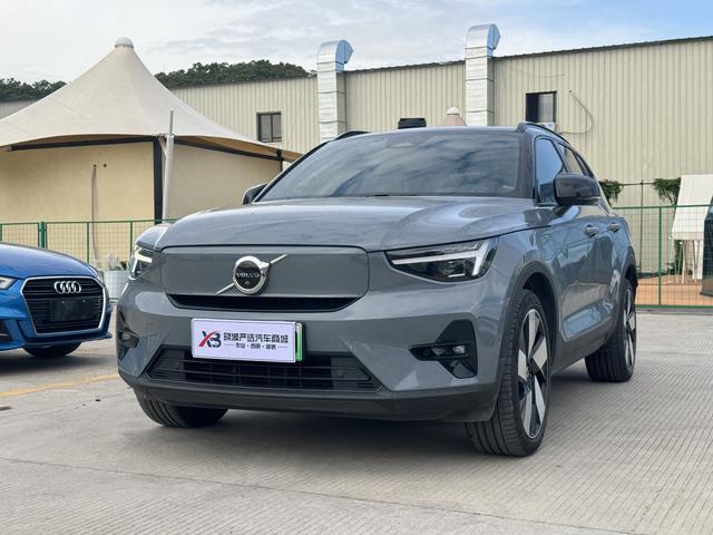 Volvo XC40 EV 2023 Long Battery Life version PRO